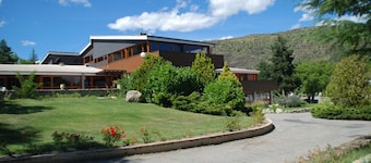 Village Club Yravals