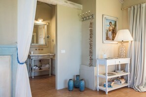 Design-Suite, 1 Schlafzimmer, Terrasse, Gartenblick | Badezimmer