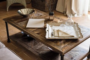 Design-Suite, 1 Schlafzimmer, Terrasse, Gartenblick | Wohnbereich