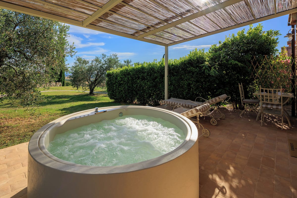 Bain à remous privé