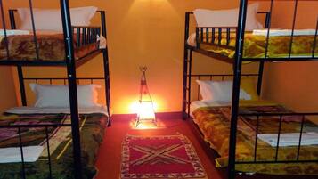 Basic Shared Dormitory | Free WiFi, bed sheets