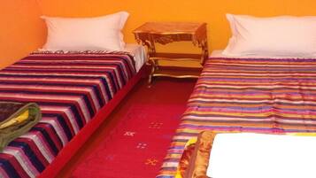Twin Room | Free WiFi, bed sheets