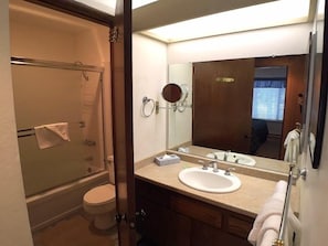 Condo, 2 Bedrooms | Bathroom | Towels