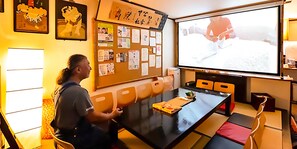 独立别墅 | 客厅 | 平板电视、DVD 播放器