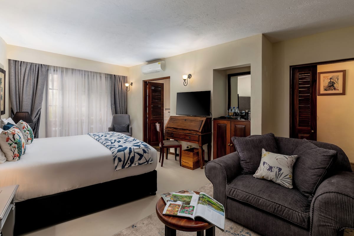 1 habitación, ropa de cama de alta calidad y minibar 