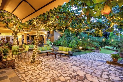 The Emin Pasha Hotel & Spa, CityBlue Collection