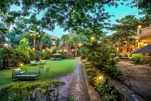 Garden - The Emin Pasha Hotel & Spa, CityBlue Collection (Kampala)