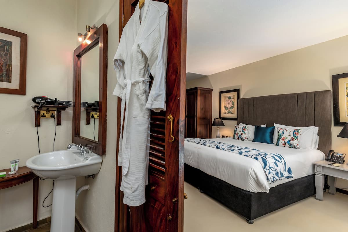 1 habitación, ropa de cama de alta calidad y minibar 