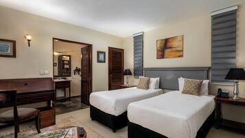 Deluxe Room | 1 bedroom, premium bedding, minibar, in-room safe
