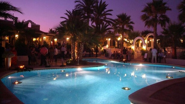 Outdoor pool - HUERTO DE LA LUZ (Elche)