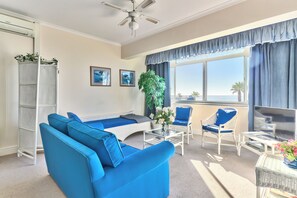 Internet por cable gratuito y ropa de cama