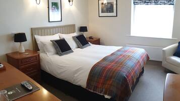 Superior Twin Room, Private Bathroom | 1 bedroom