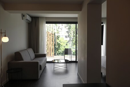 Azur Hotel - Image 33