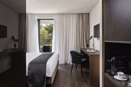 Azur Hotel - Image 116