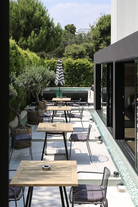 Azur Hotel - Image 31