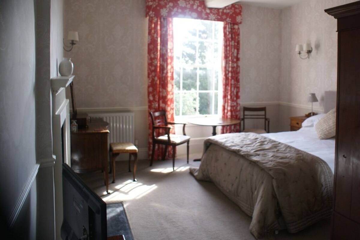 Dobbeltrom, eget bad | 1 soverom