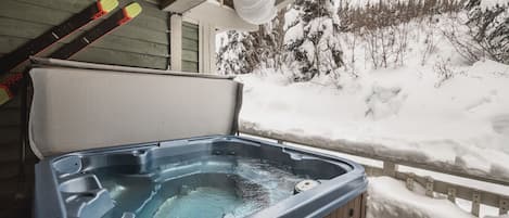 室外 SPA 浴池