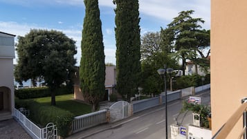 Appartamento, 2 camere da letto, balcone, vista mare | Vista dalla camera