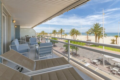 Amazing apartment decorated, with wifi, in front of the beach, AG TURQUESA 2A Premium - only families