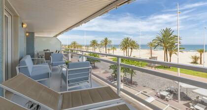 Amazing apartment decorated, with wifi, in front of the beach, AG TURQUESA 2A Premium - only families