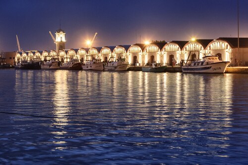 Cosy apartment decorated, with wifi, in front of the beach, High speed wifi 150mbs - only families