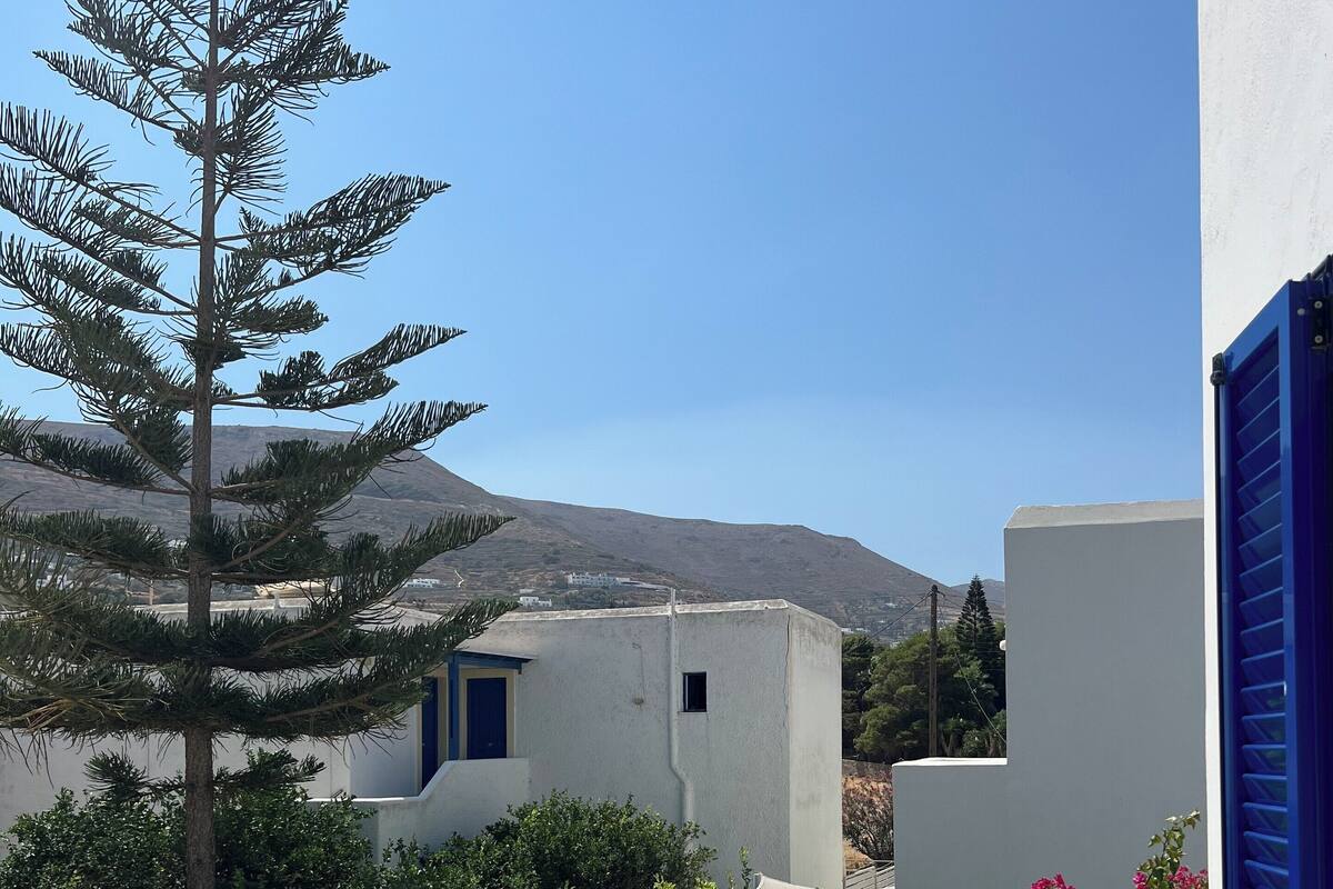 Standard Apartment, 1 Bedroom, Kitchen | In-room safe, iron/ironing board (on request), WiFi (free), bed sheets