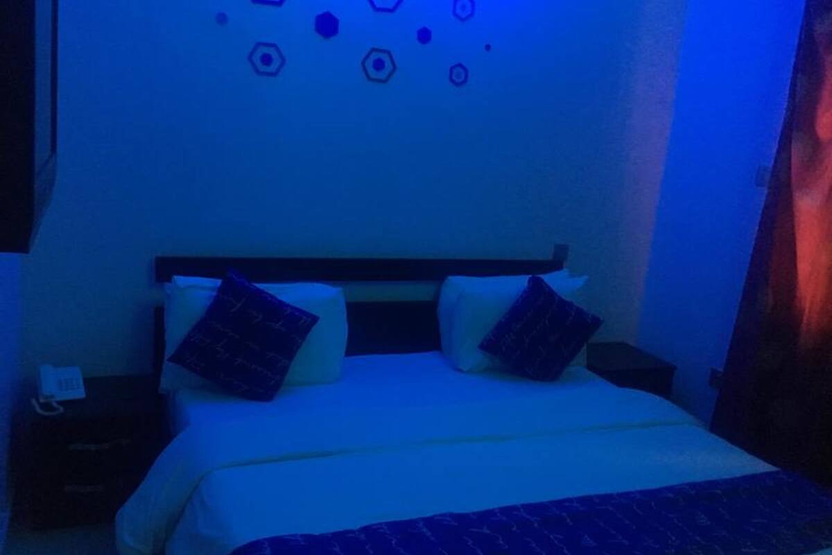 Desk, free WiFi, bed sheets
