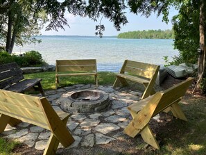 Property grounds - Island View Lake House K Lake (Baileys Harbor)
