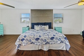 4 bedrooms, free WiFi, bed sheets