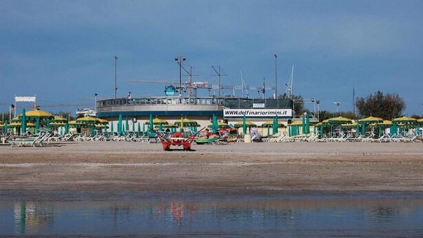 Beach - Hotel Villa Mirna (Rimini)