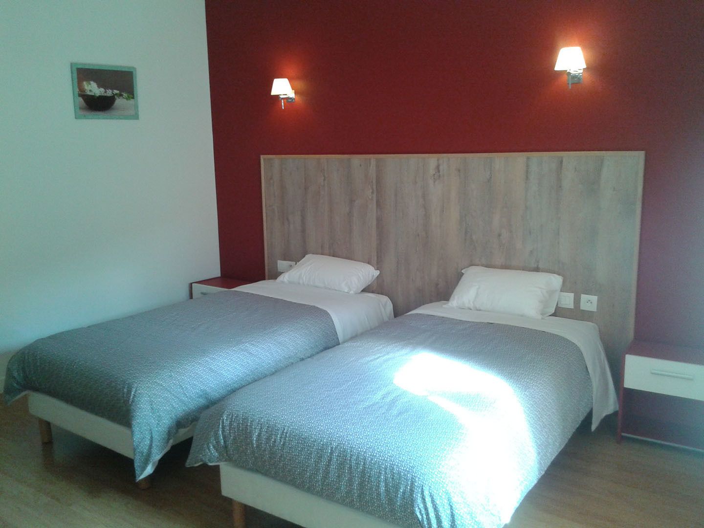 twin room | desk, soundproofing, iron/ironing board, free wifi