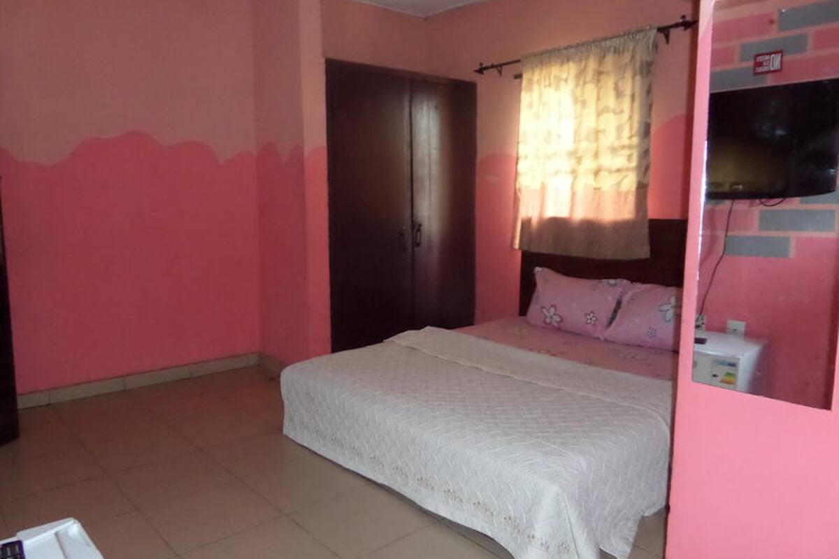 Kamar Standar | Minibar, meja kerja, setrika/meja setrika, dan Wi-Fi gratis