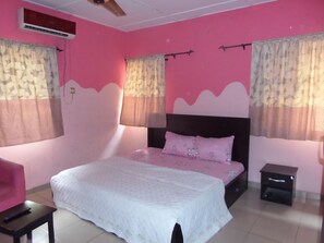 Kamar Eksekutif | Minibar, meja kerja, setrika/meja setrika, dan Wi-Fi gratis