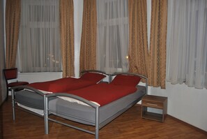 Soundproofing, free WiFi