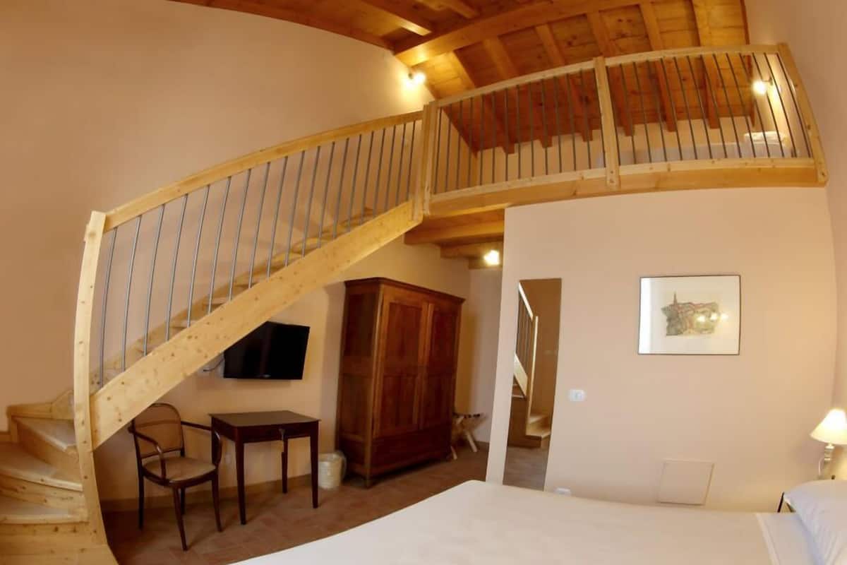 Habitación doble superior | Escritorio, wifi gratis y acceso para silla de ruedas