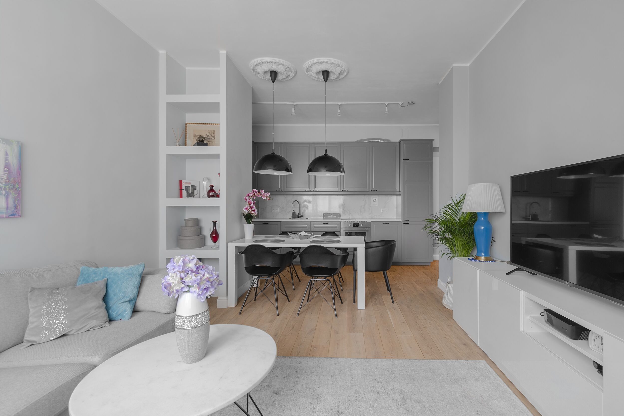 Deluxe Apartment, 2 Bedrooms | Living area | Flat-screen TV