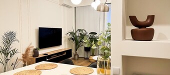 UNIT Centrum deLuX Plac Zbawiciela