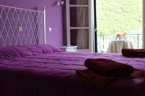 Iron/ironing board, free WiFi, bed sheets - Natasa & Spyros Villa Apartments (Corfu)
