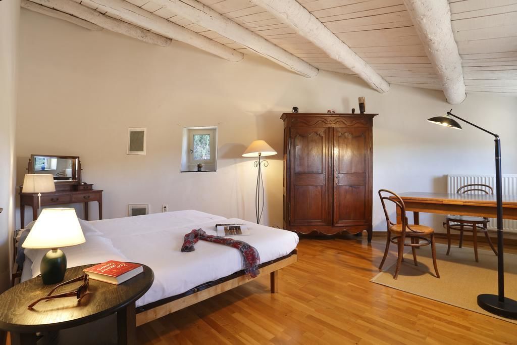 suite, ensuite | individually decorated, individually furnished, desk, blackout curtains