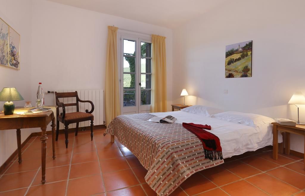 individually decorated, individually furnished, desk, blackout curtains