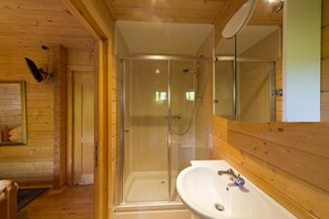 Cherry Log Cabin | Bathroom shower