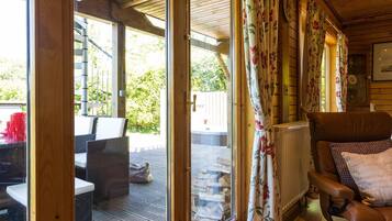 Ash Log Cabin | Terrace/patio