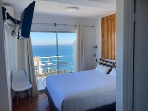 Double Room, 1 Double Bed, Balcony | Free WiFi, bed sheets - Dei Templi Apart Hotel (Vina del Mar)
