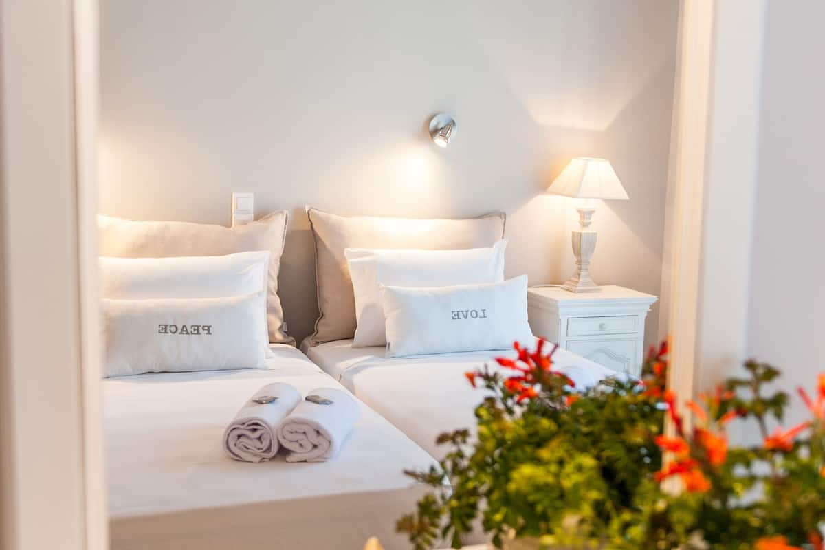 double or twin room (annex) | 1 bedroom, in-room safe, soundproofing, free wifi