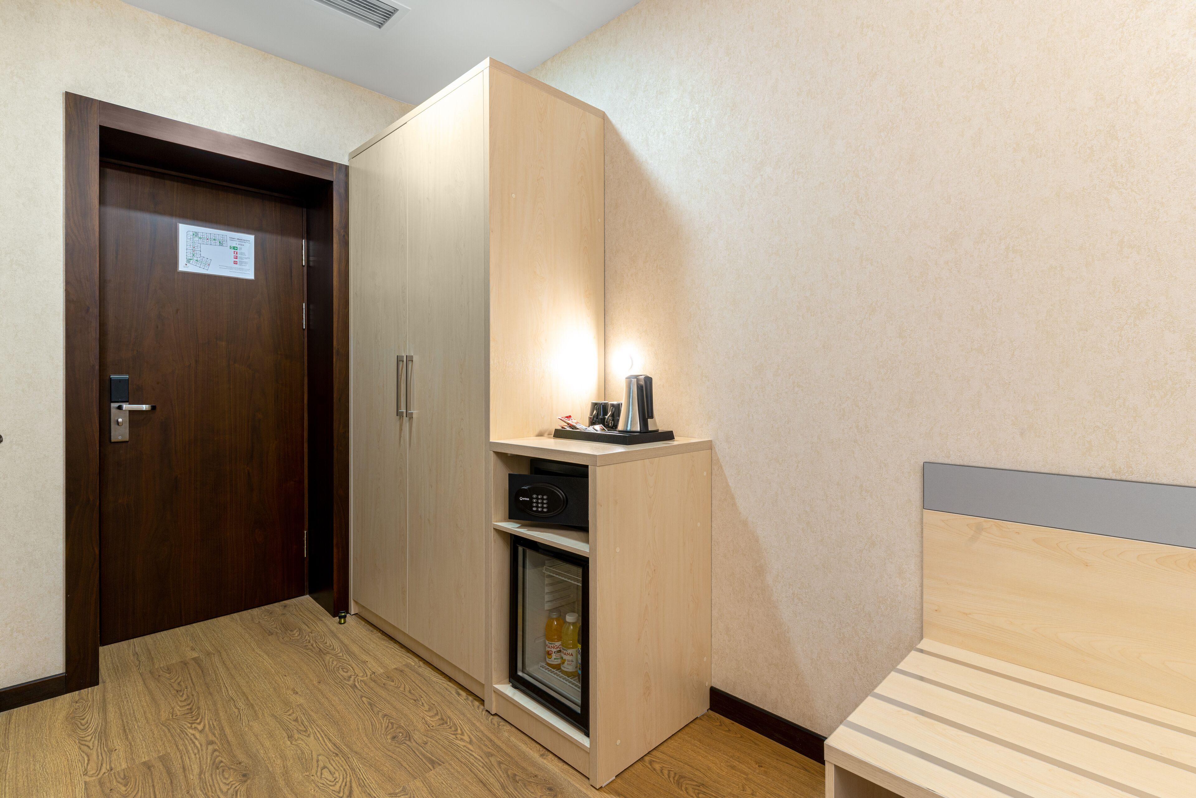 king room | wardrobe