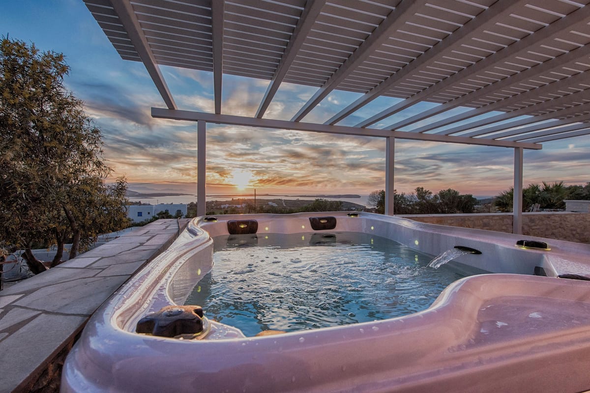 スーペリア スイート シービュー (Outdoor Hot Tub) | 専用スパ浴槽