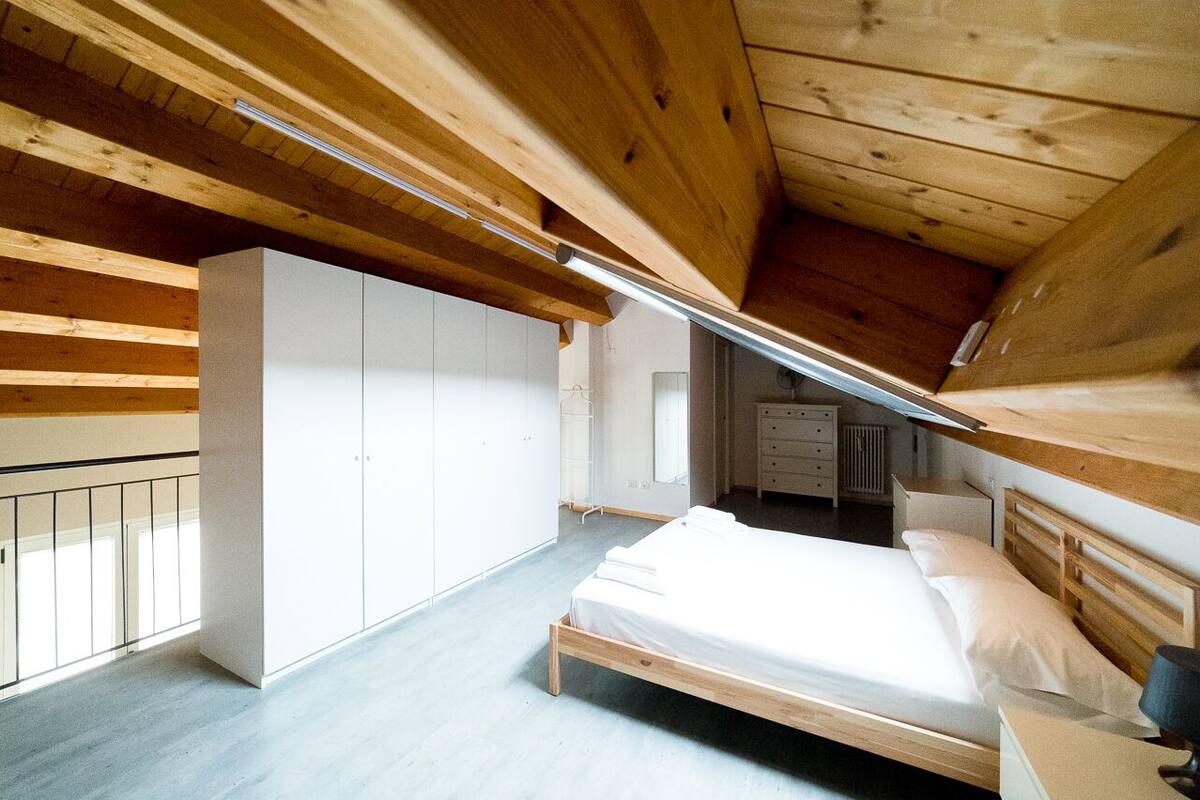 Deluxe-Loft | 2 Schlafzimmer, Allergikerbettwaren, Daunenbettdecken, Pillowtop-Betten