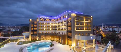 Kawasan bankuet terbuka