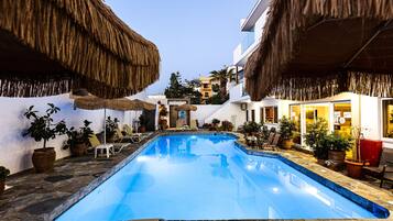 Seasonal outdoor pool, sun loungers