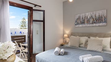 Two Bedroom Apartment with Side Sea View | 客房内保险箱、熨斗/熨板、免费 WiFi、床单